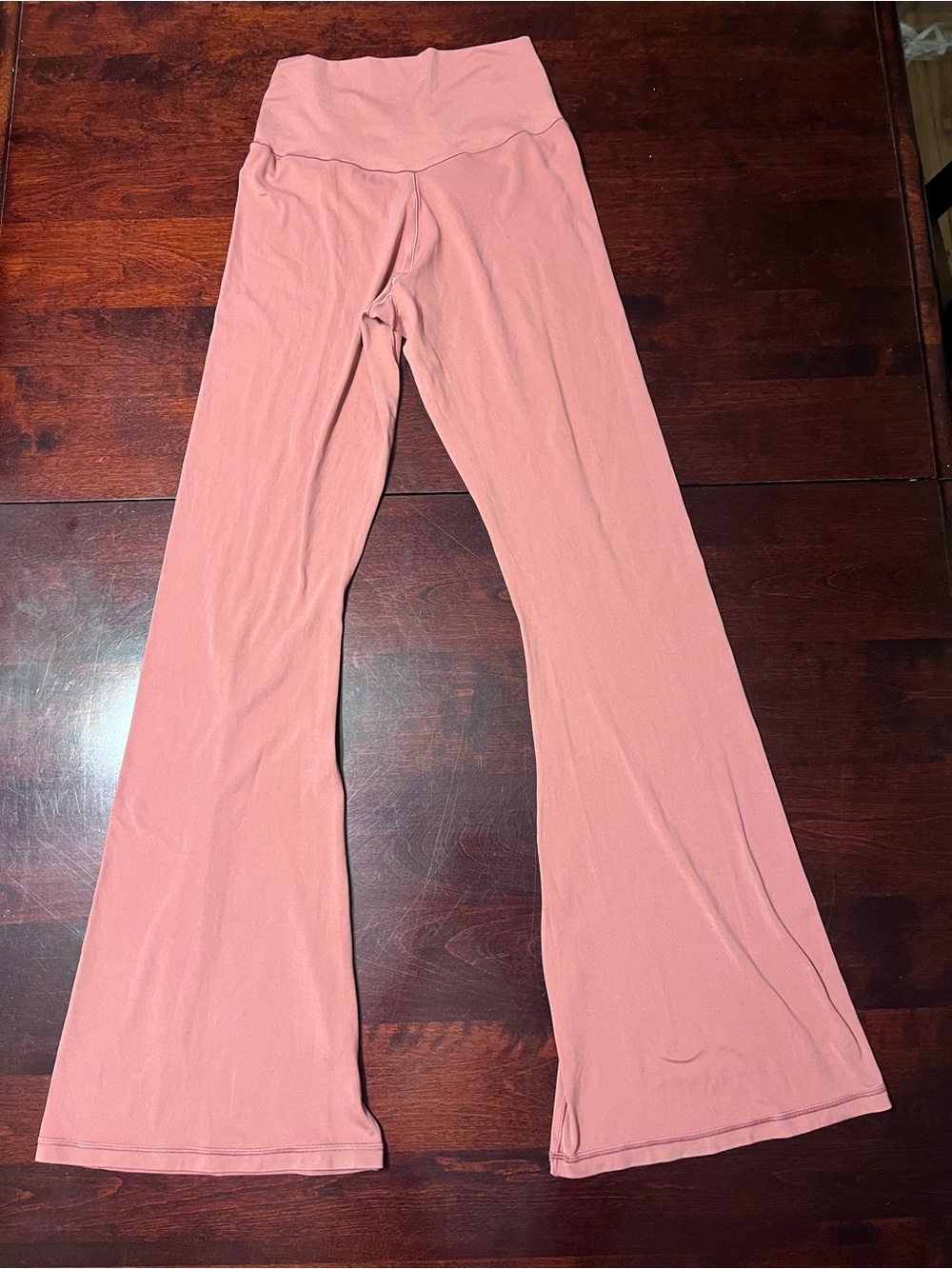aerie Rosewood OFFLINE by aerie size large flare high rise leggings - Picture 2 of 3